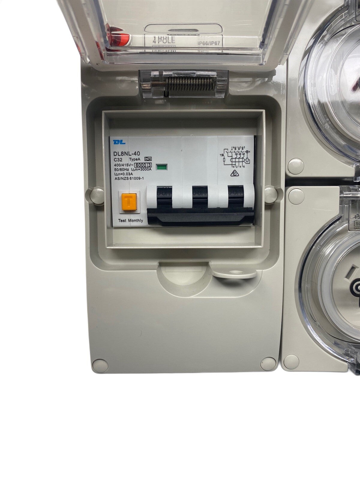 Portable Power board adapter 32 Amp 3 phase 5 pin to 6 x 15A and 6 x 10A Outlets