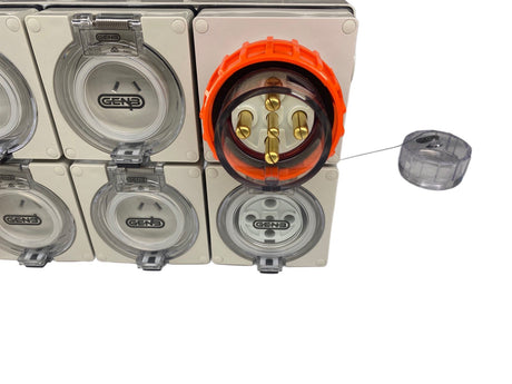 Portable Power board adapter 32 Amp 3 phase 5 pin to 6 x 15A and 6 x 10A Outlets